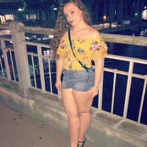 Meet your Posher, Kelcy